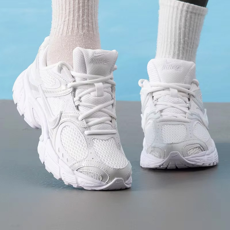 나이키 여성용 V5 RNR HQ7901-101, 통기성 - Women Shoes Running Nike 리뷰 및 가격